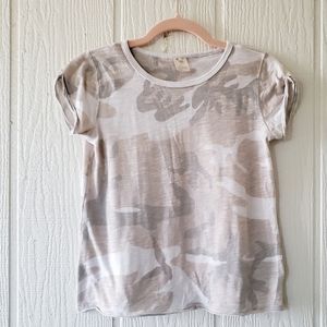 We The Free People Semi Sheer Slubby Knit Cropped Camo Tee Rolled Sleeve XS